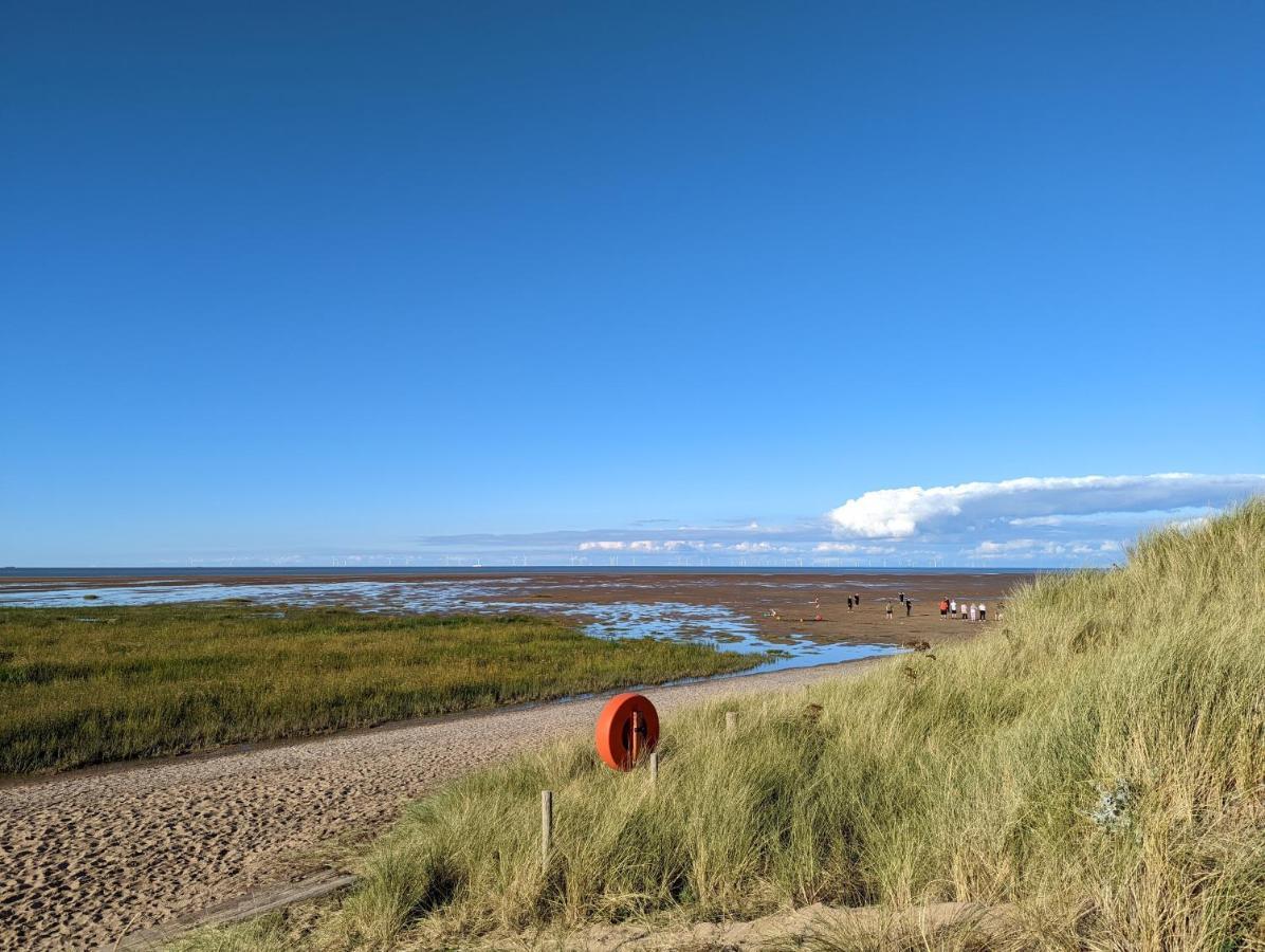 The Jones's Family Caravan With Private Decking - Presthaven Campsite Prestatyn